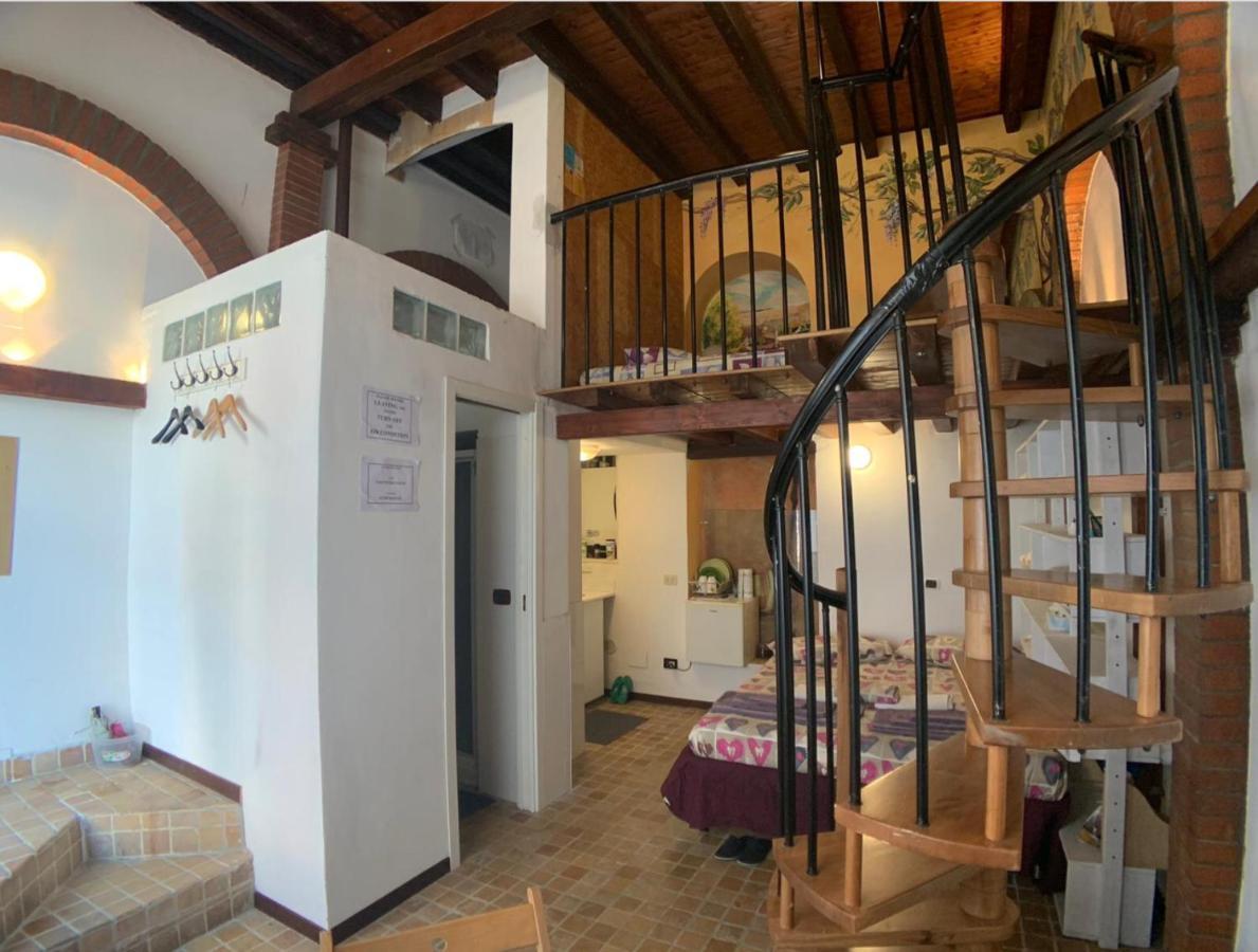 Apartamento Flat Nirmala Studio-Shop Milán Exterior foto